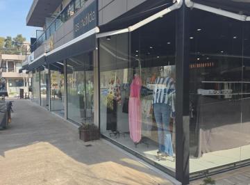 Local comercial · 88m² · 2 Ambientes · 1 Cochera · En Venta o Alquiler Dos Locales Unificados en Complejo Comercial Sotavento Point, Canning (Ezeiza)