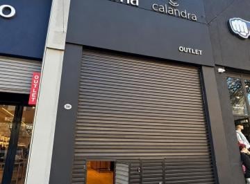 Local comercial · 220m² · 2 Ambientes · Local Zona Outlet 4 X 40 + Depósito - Ideal Indumentaria