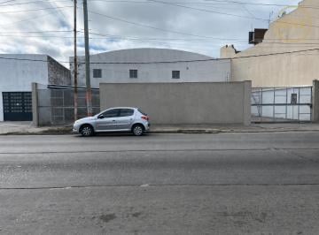 Bodega-Galpón · 631m² · Galpón en Venta Sobre Av 122