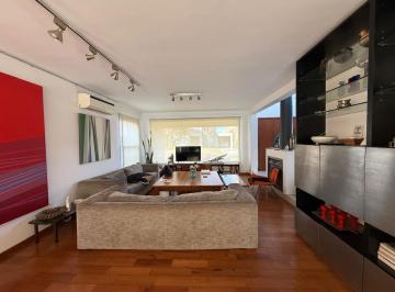 Casa · 267m² · 7 Ambientes · 4 Cocheras · Casa en Venta. Barrio Los Alisos. Nordelta. Lote Interno