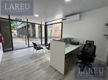 Local comercial · 39m² · 2 Ambientes · Local - 46 Plaza, Agora Uno - Pilar