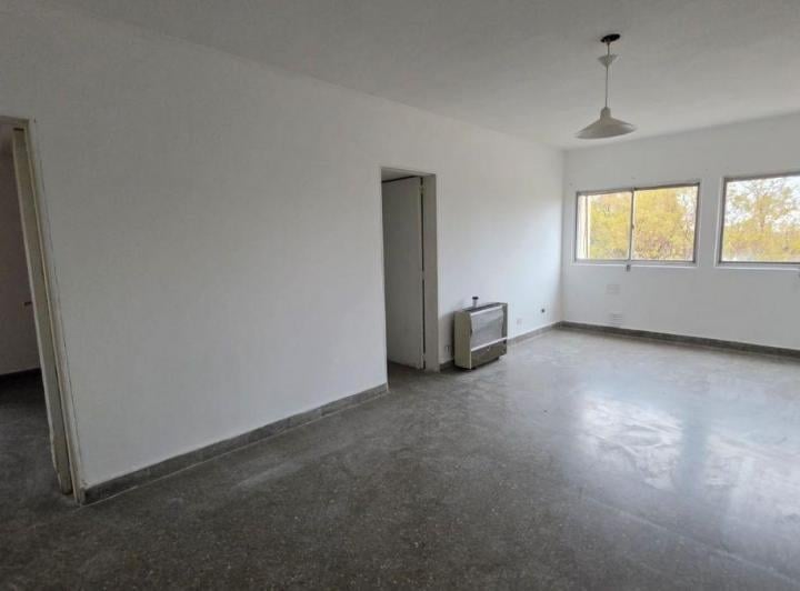Departamento · 80m² · 5 Ambientes