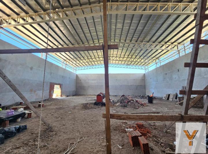 Terreno · 700m²