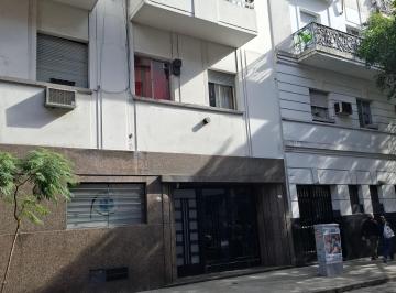 Departamento de 3 ambientes, Balvanera · Departamento 4 Ambientes Al Frente a "Mejorar"