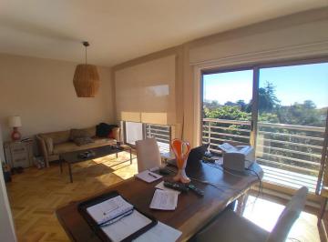 Departamento · 92m² · 3 Ambientes · 1 Cochera · Alquiler en La Lucila, 3 Ambientes, Semipiso con Vista Al Rio, Cochera y Baulera