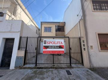 PH · 40m² · 3 Ambientes · 1 Cochera · Alquiler de PH P. B. 3 Ambientes en José León Suárez