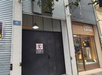 Local comercial · 176m² · Local - Flores