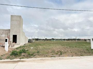 Terreno · 360m² · Docta Parque * Espectacular Ubicación * Lote Apto Duplex 360 m²