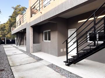 Ingreso al departamento · Venta Departamento en Complejo, Cerca Al Palmas del Pilar
