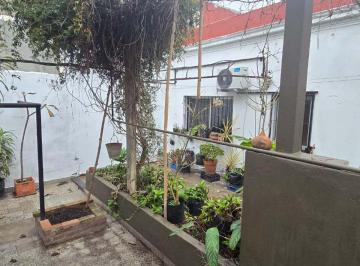 Casa · 131m² · 5 Ambientes · 2 Cocheras · Dos Casas Lote Propio 200 m² Munro en Venta