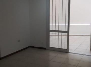 Departamento de 4 ambientes, Córdoba · Departamento con Patio en Nueva Córdoba, Excelente Zona