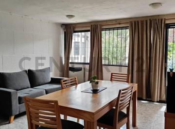 PH · 142m² · 4 Ambientes · 1 Cochera · Venta PH 3 Dorm. con Garaje y Jardín Calle 68 (20 y 21)