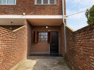 Casa en Venta de 4 ambientes Lomas de Zamora · Casa de 70 m² con 2 Dorm. en Venta en Lomas de Zamora