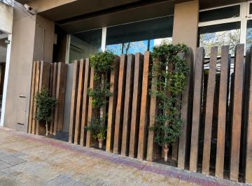 Local comercial de 2 ambientes, La Plata · Local Comercial Sobre Av 38 4 y 5