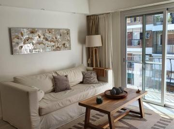 Departamento · 84m² · 3 Ambientes · Departamento en Recoleta Reciclado a Nuevo.