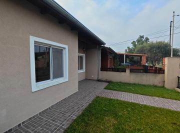 Casa · 47m² · 3 Ambientes · 2 Cocheras · Alquiler Casa en Barrio Altos de Pacheco Benavidez