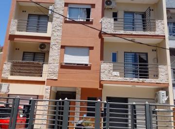 Departamento de 2 ambientes, La Matanza · Deparatamento 2 Amb. Balcon C/terraza Propia - Suipacha 770 - Ramos Mejía