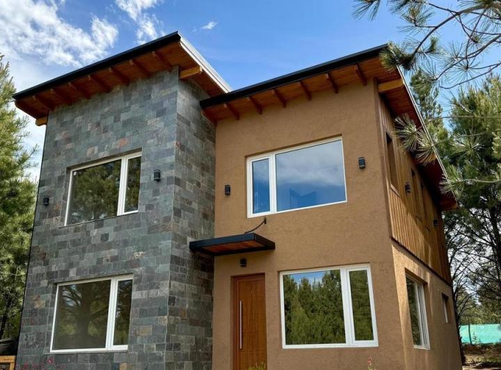 Casa · 128m² · 5 Ambientes