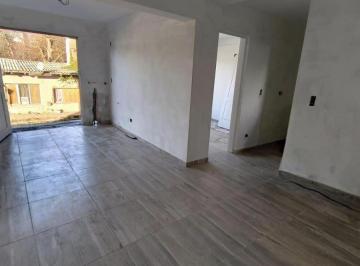 Departamento · 46m² · 2 Ambientes · 1 Cochera · Departamento en Centro