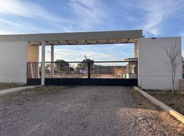 Terreno · 305m² · Venta Lote con Piscina en Barrio Privado en Maipú