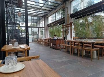 Local comercial · 350m² · 5 Ambientes · Oficina en Olivos