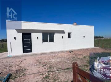 Casa · 44m² · 2 Ambientes · 1 Cochera · Casa + Lote Venta en Cuotas Fijas