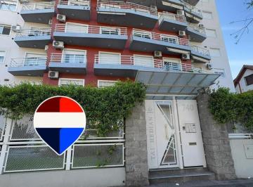 Departamento · 67m² · 3 Ambientes · 1 Cochera · Alquiler Moron Departamento 3 Ambientes Cochera
