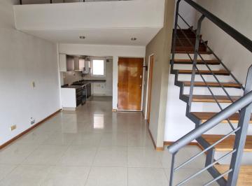 Departamento de 2 ambientes, Villa Urquiza · Dos Ambientes en Duplex Hermoso
