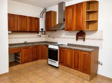 Casa de 6 ambientes, Córdoba · Alquiler Casa 3 Dorm. - Las Palmas