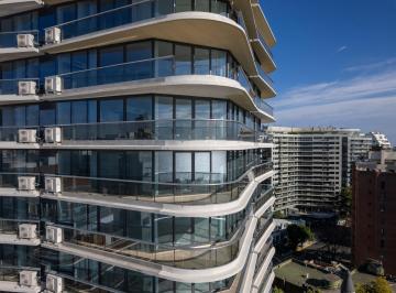 Departamento · 172m² · 4 Ambientes · 1 Cochera · Departamento en Venta de 4 Ambientes en La Lucila Edificio Selene