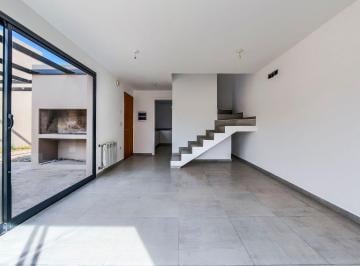 Casa de 3 ambientes, Córdoba · Dúplex en Venta 2 Dorm. en Housing + Asador + Cocheras