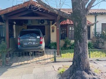 Casa de 3 ambientes, Tres de Febrero · Alquiler Chalet Ciudad Jardín