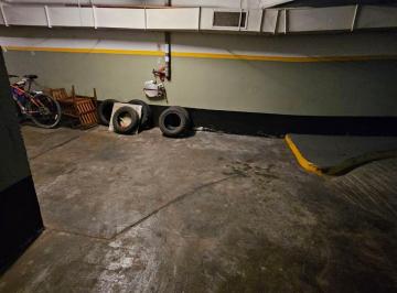 Garage , Retiro · Cochera Fija Cubierta