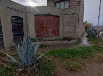 Casa · 184m² · 6 Ambientes · 1 Cochera · Casa en Venta Villa Regina Apta a Credito