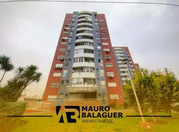 Departamento · 52m² · 3 Ambientes · 1 Cochera · Departamento en Ciudad Madero