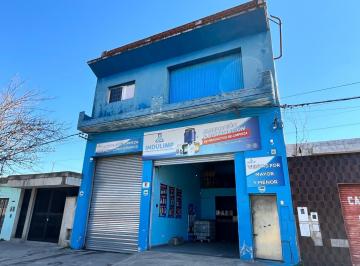 Local comercial · 626m² · 4 Ambientes · 2 Cocheras · Local - Godoy