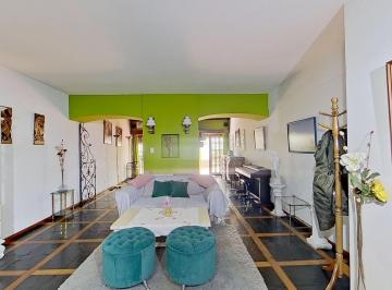Departamento · 119m² · 4 Ambientes · 1 Cochera · Departamento 4 Ambientes con 2 Patios, Parrilla y Cochera