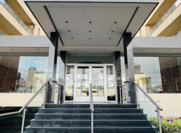 Departamento en Venta de 2 ambientes Ramos Mejía · Hermoso Departamento Torre Florencia Piso 14 Pileta Gin 2 Sum