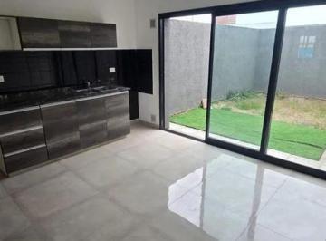 Casa de 3 ambientes, Córdoba · Alquiler Duplex en Manantiales Barrio con Seguridad
