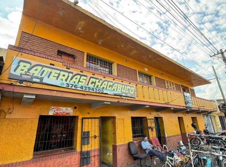 Terreno · 707m²