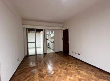 Imagen 1 - Departamento de un dormitorio con patio y comodín. - · Departamento de un Dormitorio con Patio y Comodín.