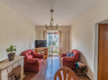 Departamento · 57m² · 4 Ambientes · Venta - Departamento 4 Ambientes - Doble Balcon - Piso Alto - Subte B - Almagro