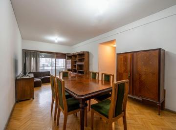 Departamento · 80m² · 4 Ambientes · 1 Cochera · Venta 4 Amb C/balcón y Coch - a Refaccionar
