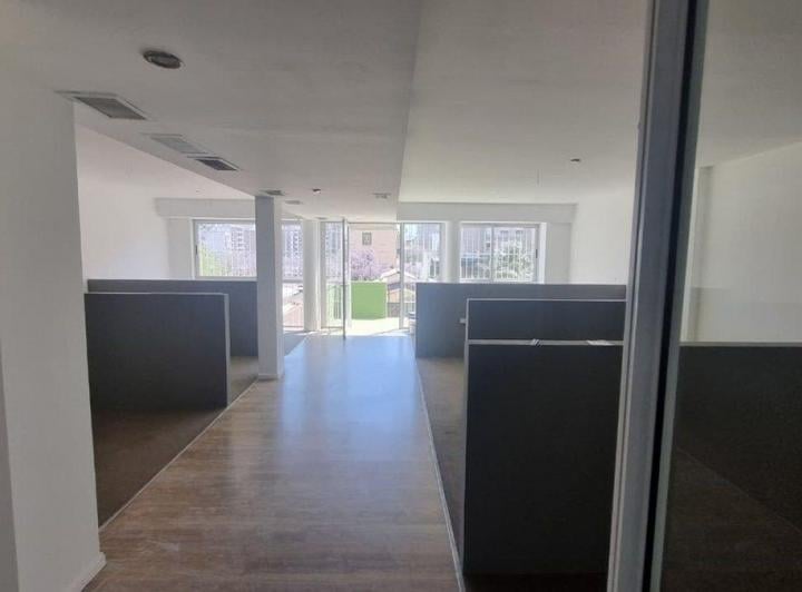 Oficina comercial · 132m²