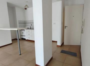 Departamento · 48m² · 2 Ambientes · Departamento de un Dormitorio Contrafrente en Alquiler en La Ciudad de La Plata
