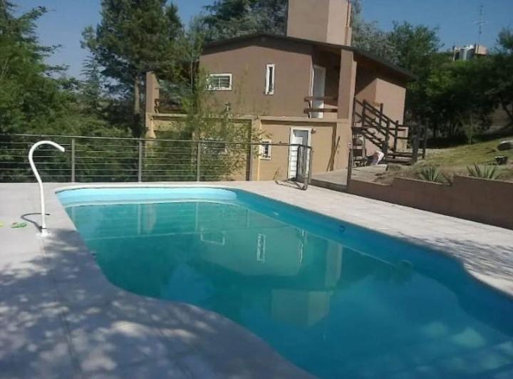 Casa · 140m² · 7 Ambientes · 2 Cocheras