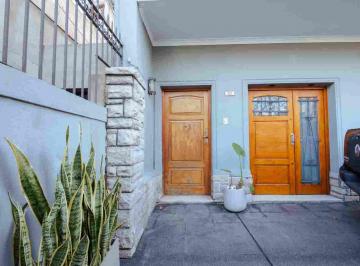 PH · 87m² · 3 Ambientes · PH 3 Ambientes con Patio y Balcón Al Frente