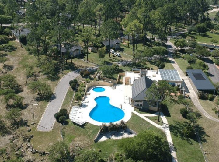 Casa · 150m² · 7 Ambientes · 1 Cochera