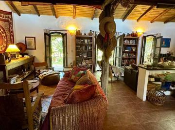 Casa · 120m² · 4 Ambientes · Venta Casa 1 Dormitorio Cuchilla Alta C/entrepiso