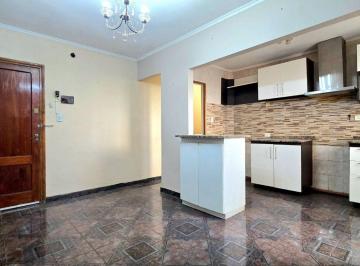 PH · 47m² · 3 Ambientes · Venta PH 3 Ambientes con Patio Caseros